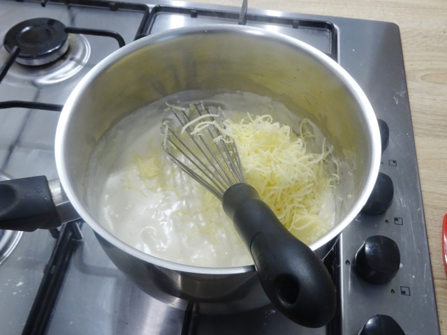 Soufflé au fromage - La recette en photo. Conseil de découpe, cuisson ...
