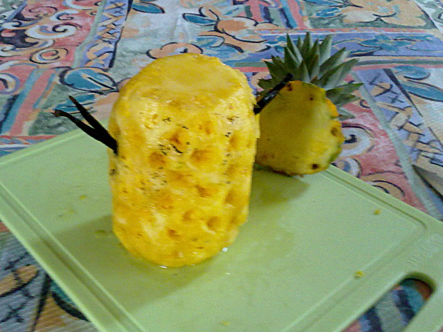 Ananas rôti - La recette en photo. Conseil de découpe, cuisson, décoration